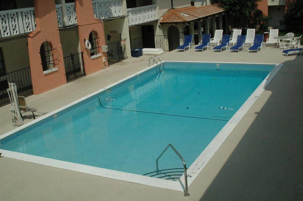 Motel 6 Tallahassee, Fl North Monroe Exterior photo